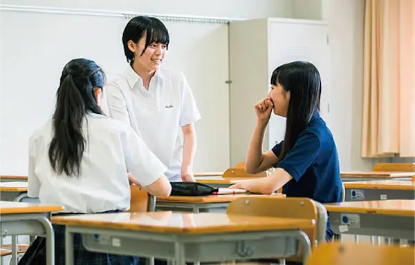 スクールライフ／制服紹介 | 麻布大学附属高等学校公式サイト